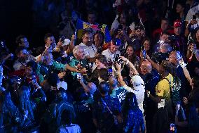 Paris 2024 - Tom Cruise At Closing Ceremony