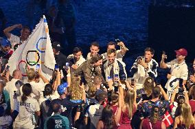 Paris 2024 - Tom Cruise At Closing Ceremony