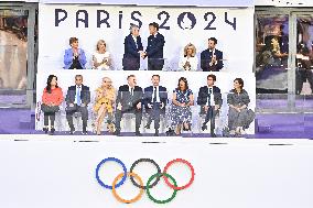 Paris 2024 - French Politics At Closing Ceremony