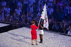 Paris 2024 - Olympic Flag Handover