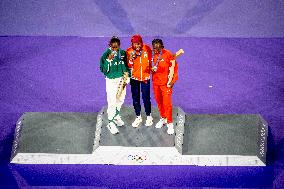 Paris 2024 - Women's Marathon Medal Ceremony