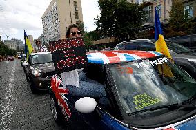 Rally in  support of Ukrainian POWs in central Kyiv