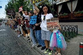 Rally in  support of Ukrainian POWs in central Kyiv