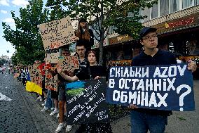 Rally in  support of Ukrainian POWs in central Kyiv