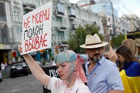 Rally in  support of Ukrainian POWs in central Kyiv