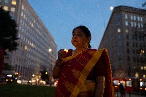 Washington DC: Candlelight Vigil In Honor Of The Martyrs Of The Quota Movement In Bangladesh