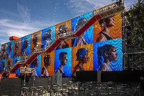 Paris 2024 - Giant Nike Screen On Centre Pompidou