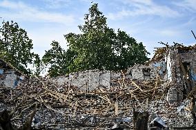 Hospital in Donetsk region destroyed by Russian troops