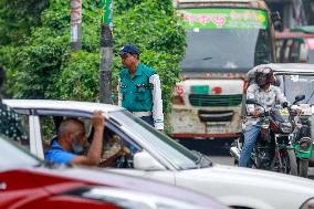 Police Forces Resume Duty - Dhaka