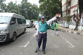 Police Forces Resume Duty - Dhaka