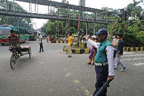 Police Forces Resume Duty - Dhaka