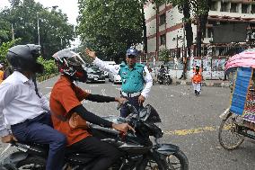 Police Forces Resume Duty - Dhaka