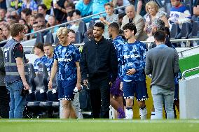 Tottenham Hotspur v FC Bayern Munich - Pre-Season Friendly