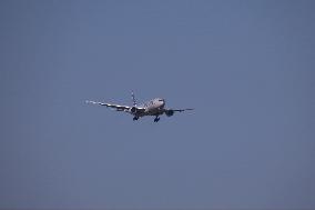 American Airlines Boeing 777 Landing