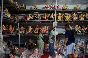 Preparation Of Ganesh Chaturthi Festival In Mumbai