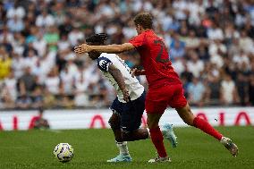 Tottenham Hotspur v FC Bayern Munich - Pre-Season Friendly