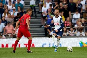 Tottenham Hotspur v FC Bayern Munich - Pre-Season Friendly