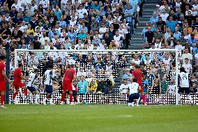 Tottenham Hotspur v FC Bayern Munich - Pre-Season Friendly