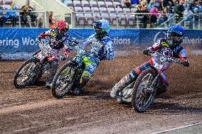 Belle Vue Aces v King's Lynn Stars - Rowe Motor Oil Premiership