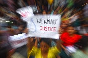 Doctors Demand Justice Following Rape And Murder Of Trainee Medic - India