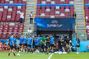 Official training before UEFA Super Cup