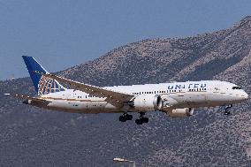 United Airlines Boeing 787 Dreamliner