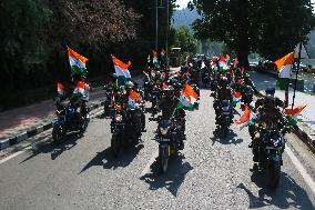 Har Ghar Tiranga Campaign In Kashmir Ahead Of India's Independence Day