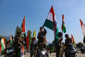 Har Ghar Tiranga Campaign In Kashmir Ahead Of India's Independence Day