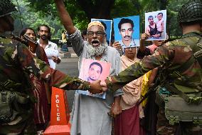 Family Members Of Victims Of Enforced Disappearance Protest In Front Of The Chief Adviser Official Residence In Dhaka.