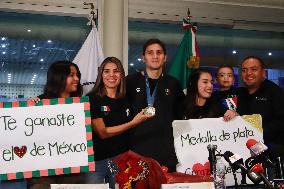 Boxer Marco Verde Arriving Mexico City Airport