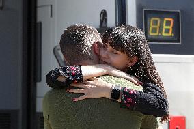 Saying goodbye at Kramatorsk railway station