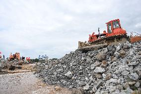 Dike Breach Repair - China