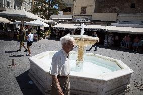 Warm Weather In Chania