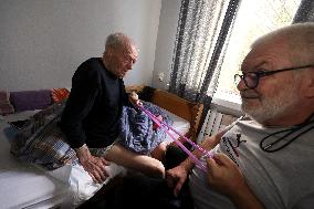 Kharkiv shelter for single elderly people left homeless due to war