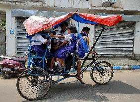 Daily Life In Kolkata, India