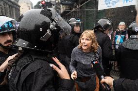 Demonstrators In Front Of The Chamber Of Deputies Of Argentina