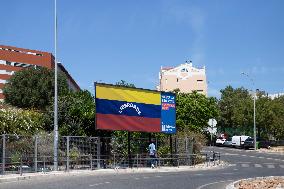 Portuguese Political Party Iniciativa Liberal Puts Up Posters In Support Of A Free Venezuela