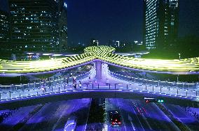 A Shaped Pedestrian Bridge in Hangzhou