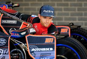 Belle Vue Aces v King's Lynn Stars - Rowe Motor Oil Premiership