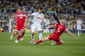 Leeds United v Middlesbrough - Carabao Cup First Round