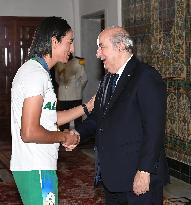 Algerian President Receives Imane Khelif And Other Medallists - Algiers