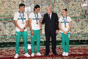 Algerian President Receives Imane Khelif And Other Medallists - Algiers