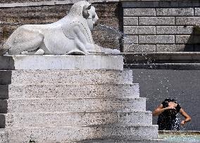 Italy Declares Red Alert Due To Extreme Heat Wave - Rome