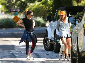 Jennifer Garner Walks Her Dog - LA