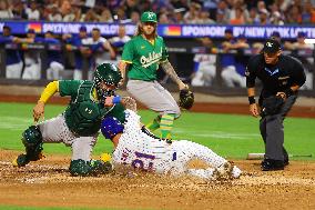 MLB Oakland Athletics Vs New York Mets