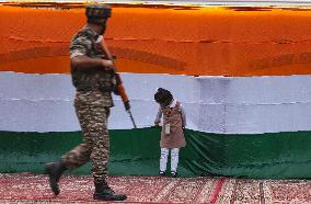 India Celebrates Independence Day In Kashmir