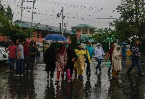 India Celebrates Independence Day In Kashmir