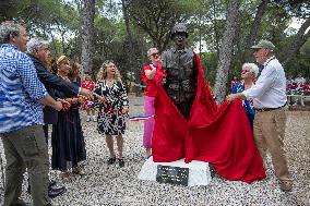 Unveiling Ceremony Of The Statue In Honor Of General Frederiks - La Motte