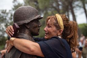 Unveiling Ceremony Of The Statue In Honor Of General Frederiks - La Motte