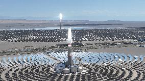 Dunhuang 100 MW Molten Salt Tower Solar Thermal Power Station